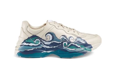gucci wave sneakers